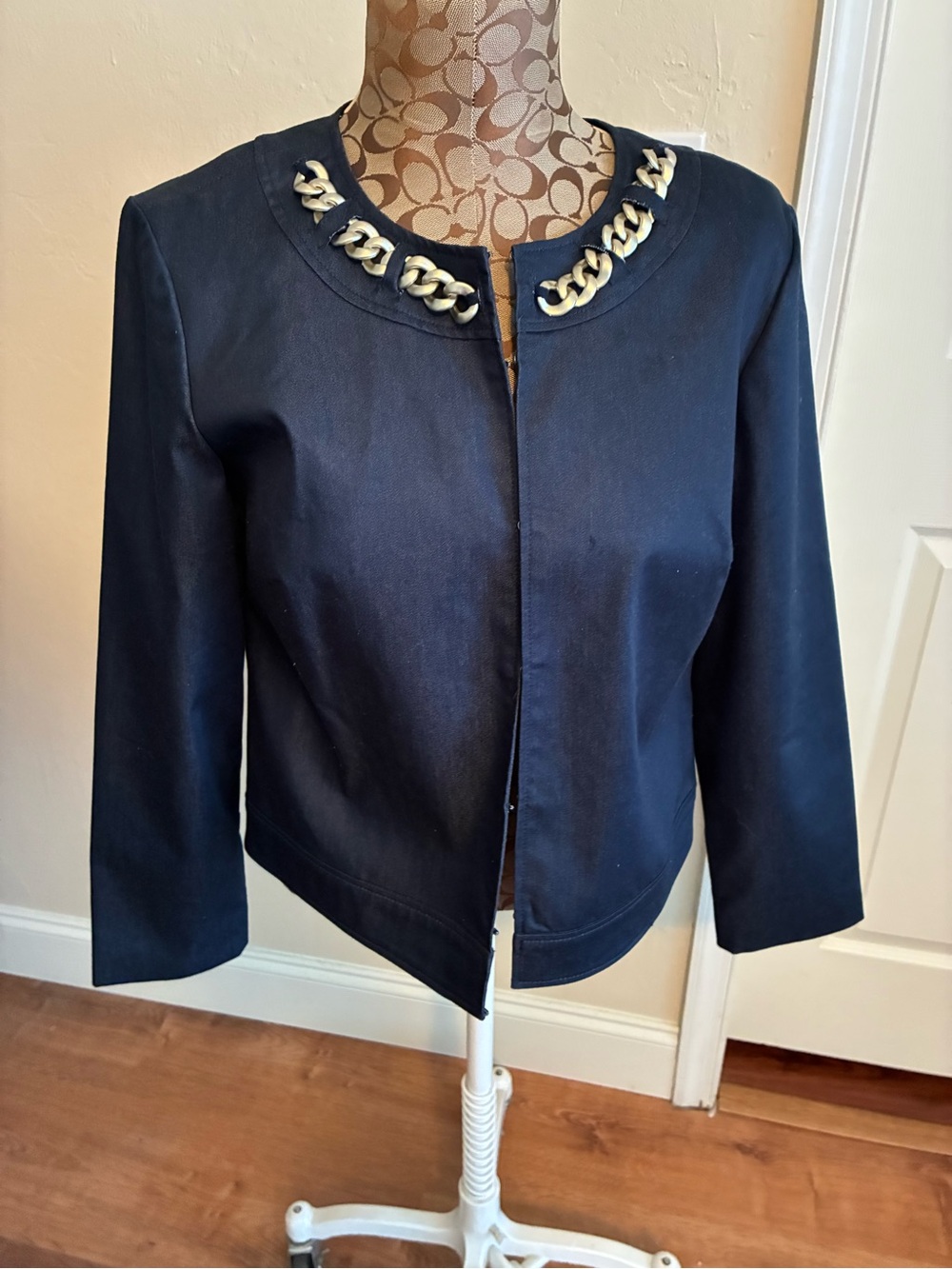 Women's Navy Blue Blazer Jacket with Chain Link Hook & Eye Front Closure